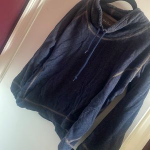 North River Outfitters grey sweater